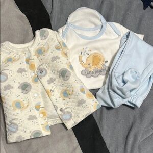Baby Gear Blue and Yellow Elephant Matching Set